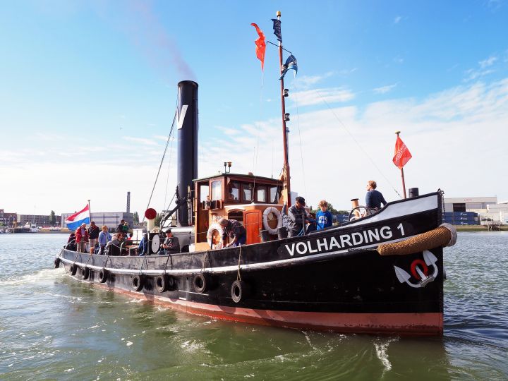 Stoomsleepboot Volharding 1