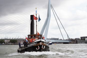 Volharding 1 op de Nieuwe Maas