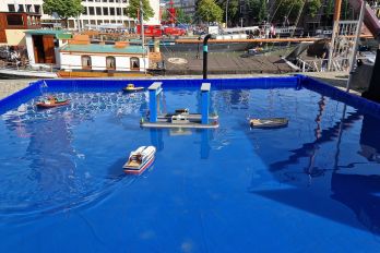Activiteiten in de zomervakantie - bootje varen met de Wielewaal